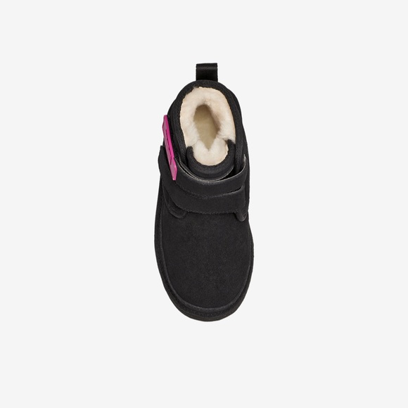 UGG Neumel Platform
Big Kids size 5 - Picture 6 of 7